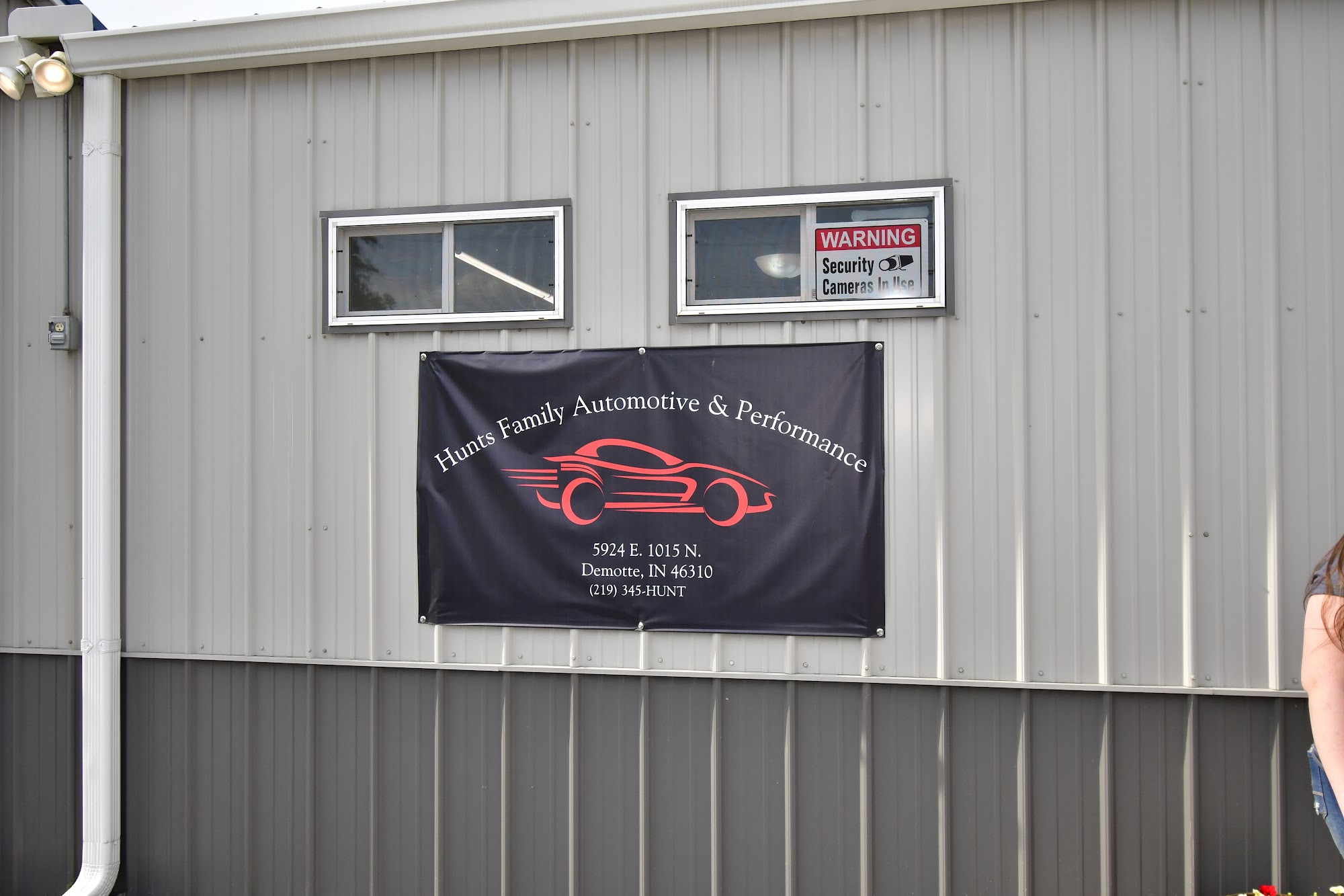 Hunts Family Automotive 5924 E 1015 N, De Motte Indiana 46310