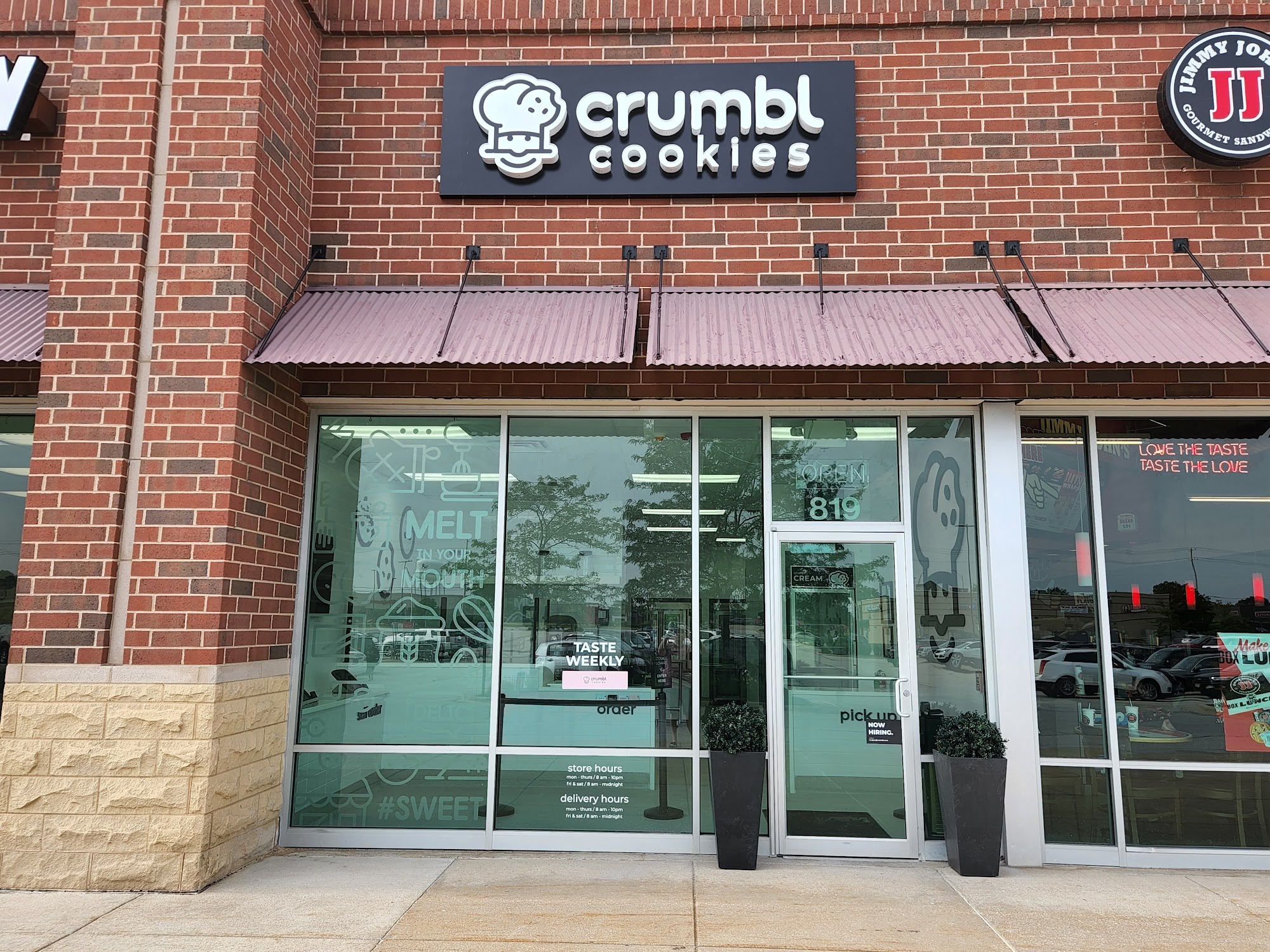 Crumbl Cookies - Dyer