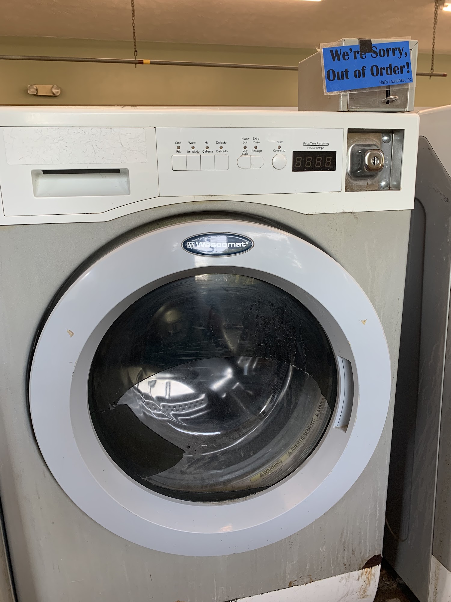 Laundro-46 Coin Laundry