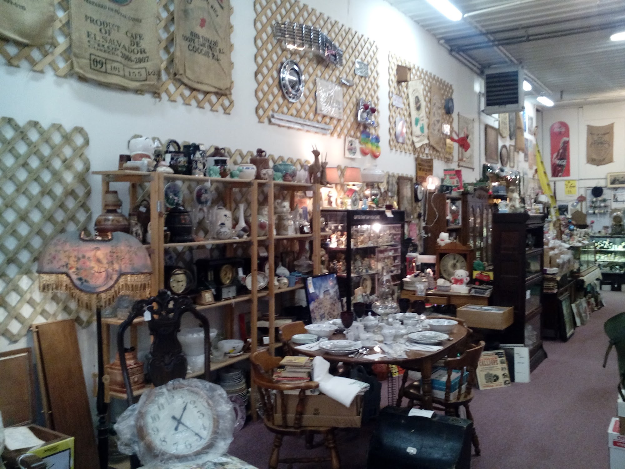 Colonial Antiques