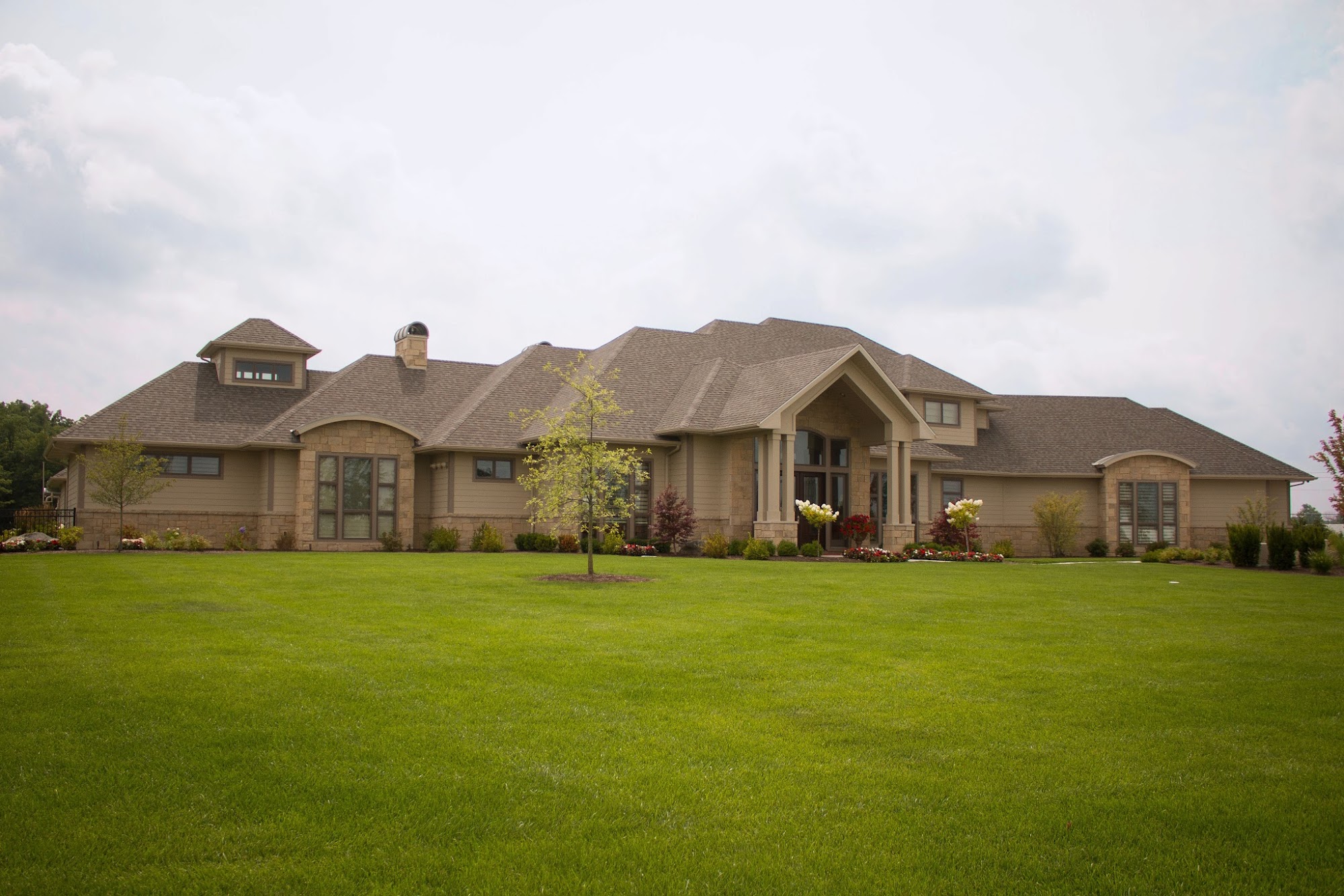 Lynn Delagrange Inc.