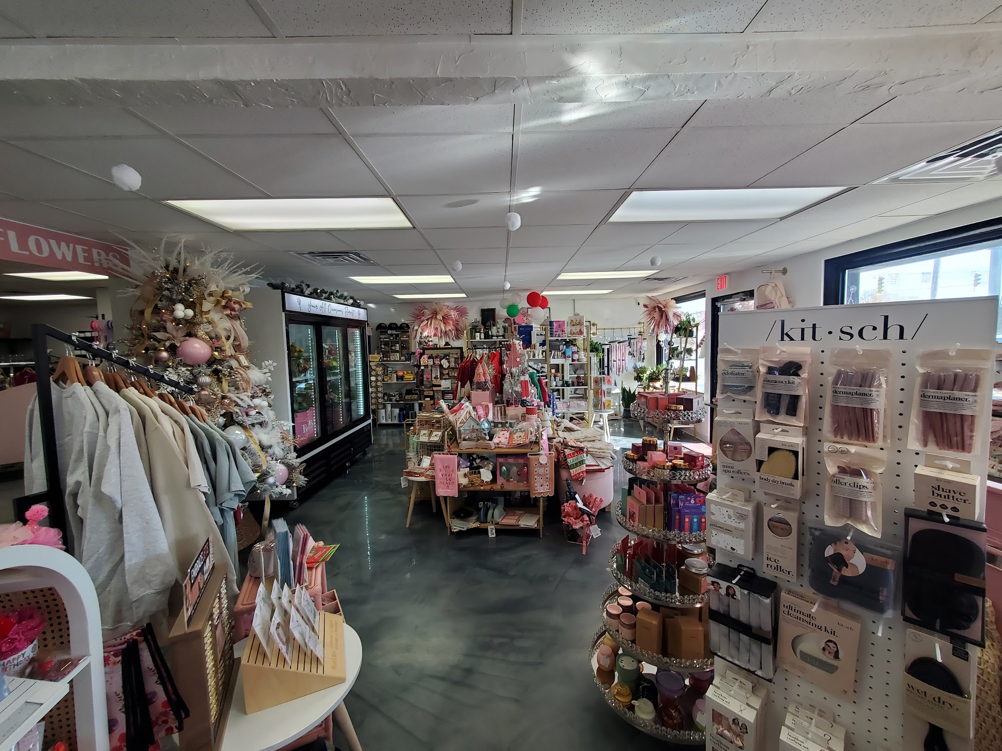 Rhinestones and Roses Flowers and Boutique