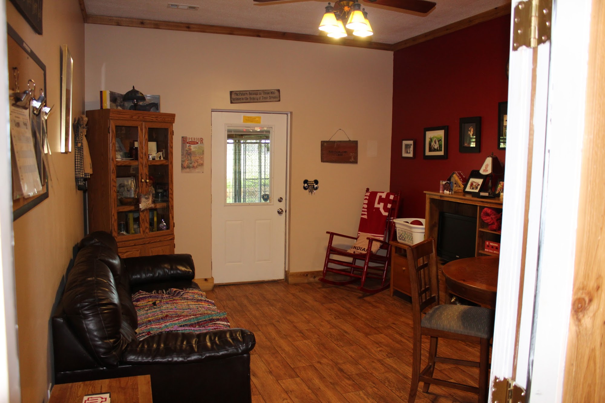 Funny Farm Petcare Franklin