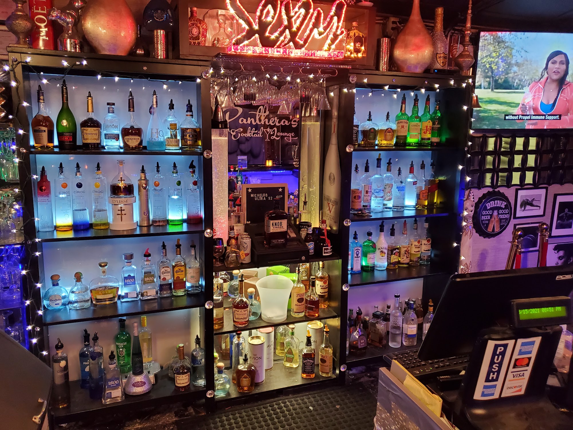 Panthera's Cocktail Lounge