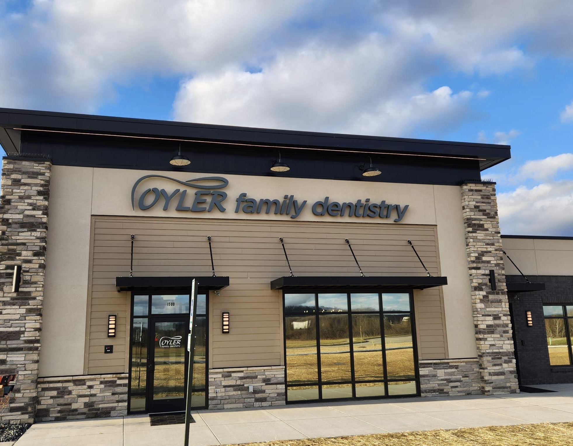 Oyler Family Dentistry 1500 Flossie Dr, Greendale Indiana 47025