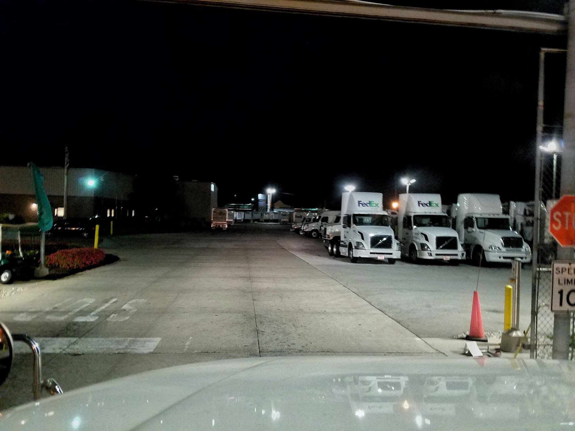 Zorkfedex On Site Near Me 70 - qkkmk6w