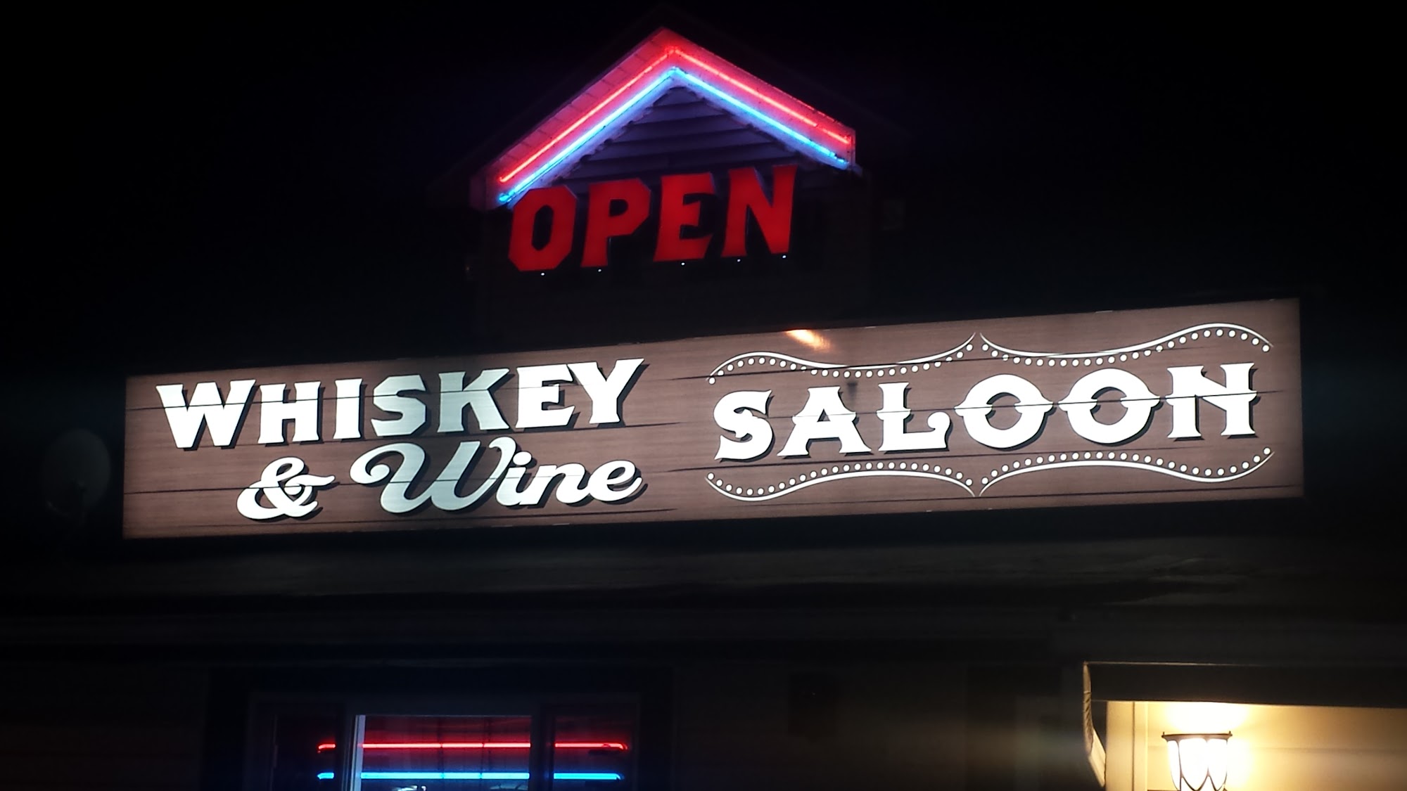 Whiskey & Wine Saloon