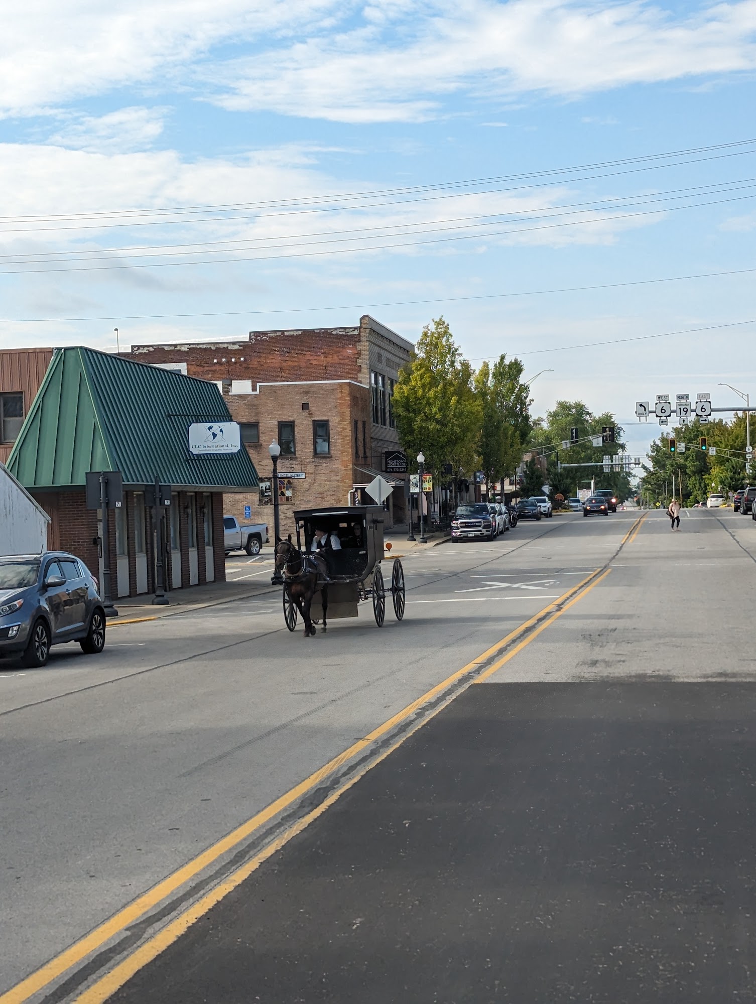 Hepler's Barber Shop 158 S Main St, Nappanee Indiana 46550