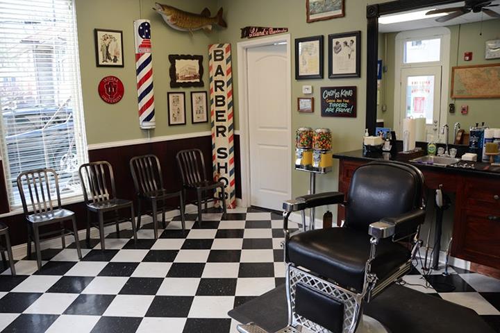 Leland's Barbershop