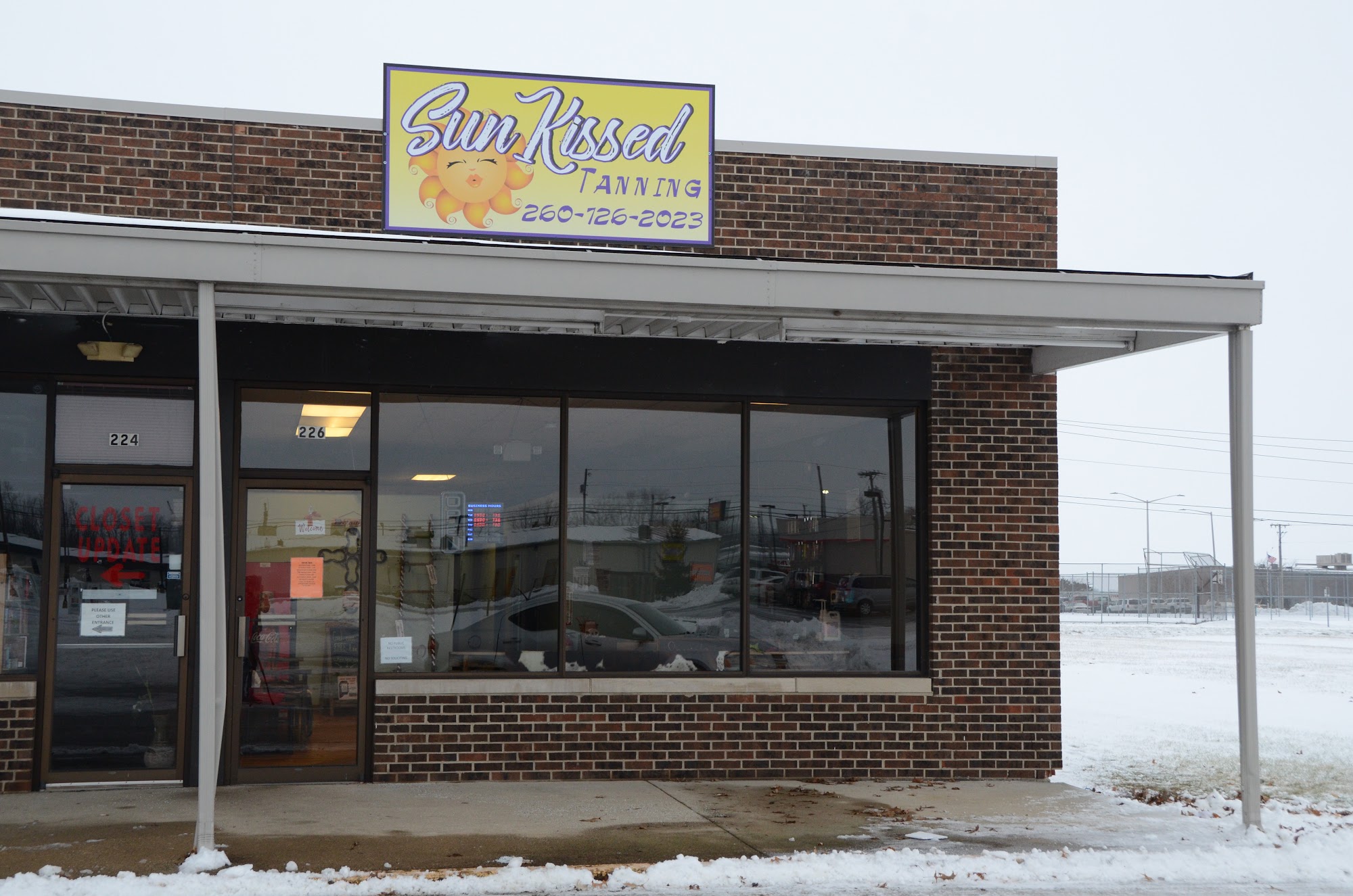 SunKissed Tanning 226 W NW Lincoln Ave, Portland Indiana 47371