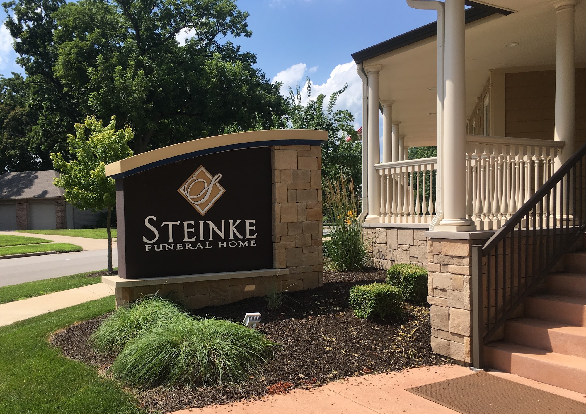 Steinke Funeral Home 403 N Front St, Rensselaer Indiana 47978