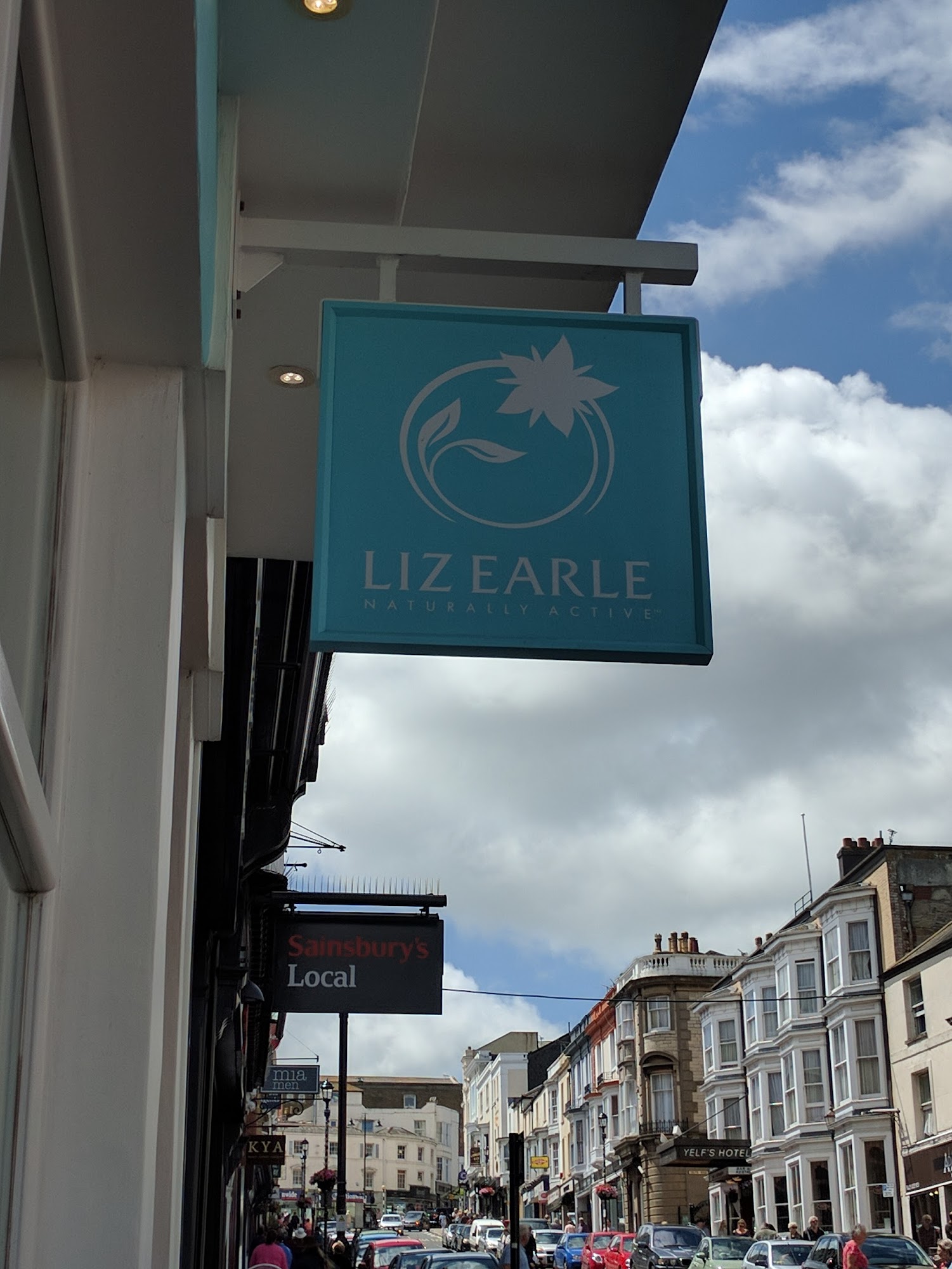 Liz Earle Skincare & Treatments Ryde