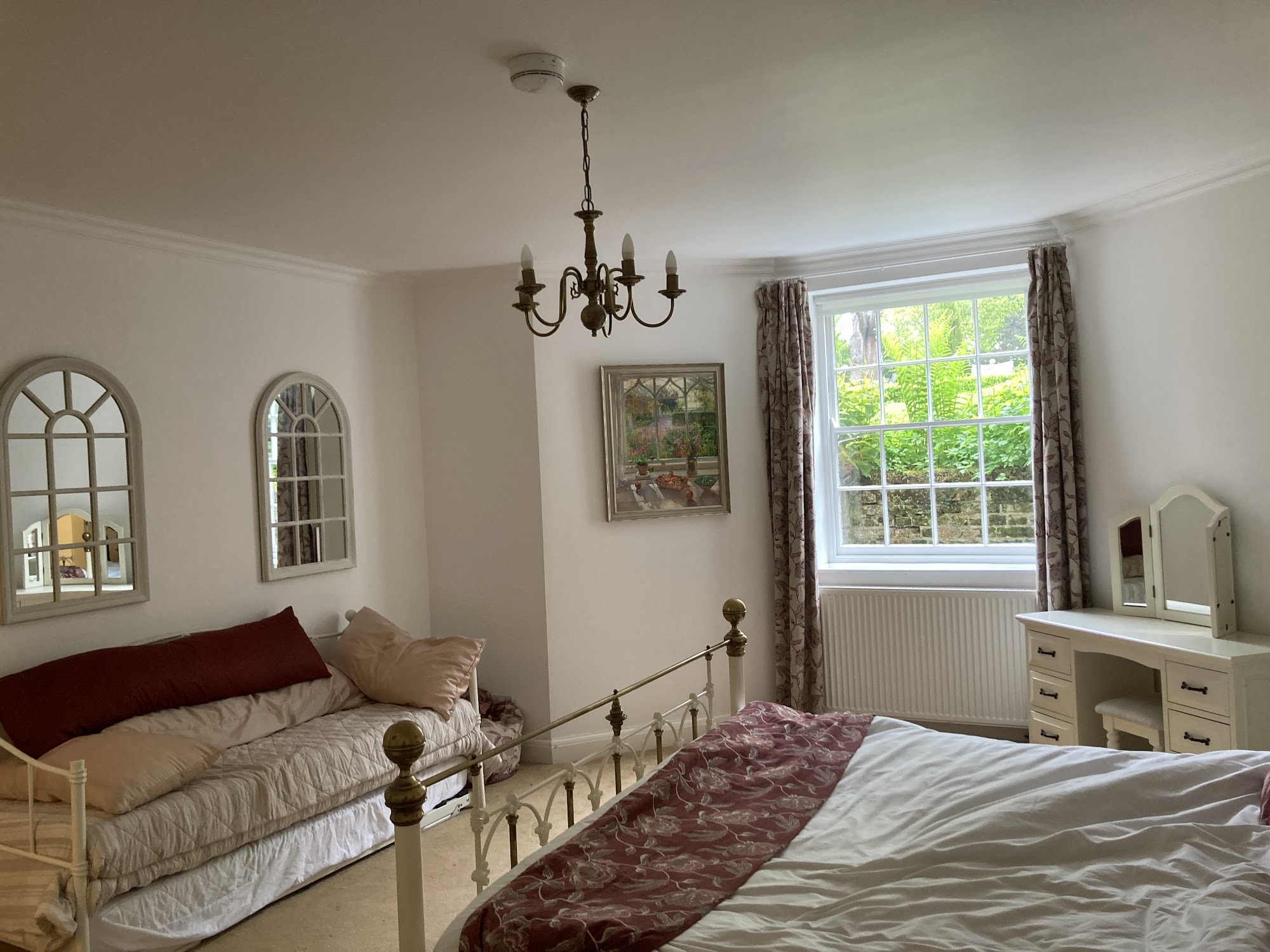 The Ebury Hotel and Apartments