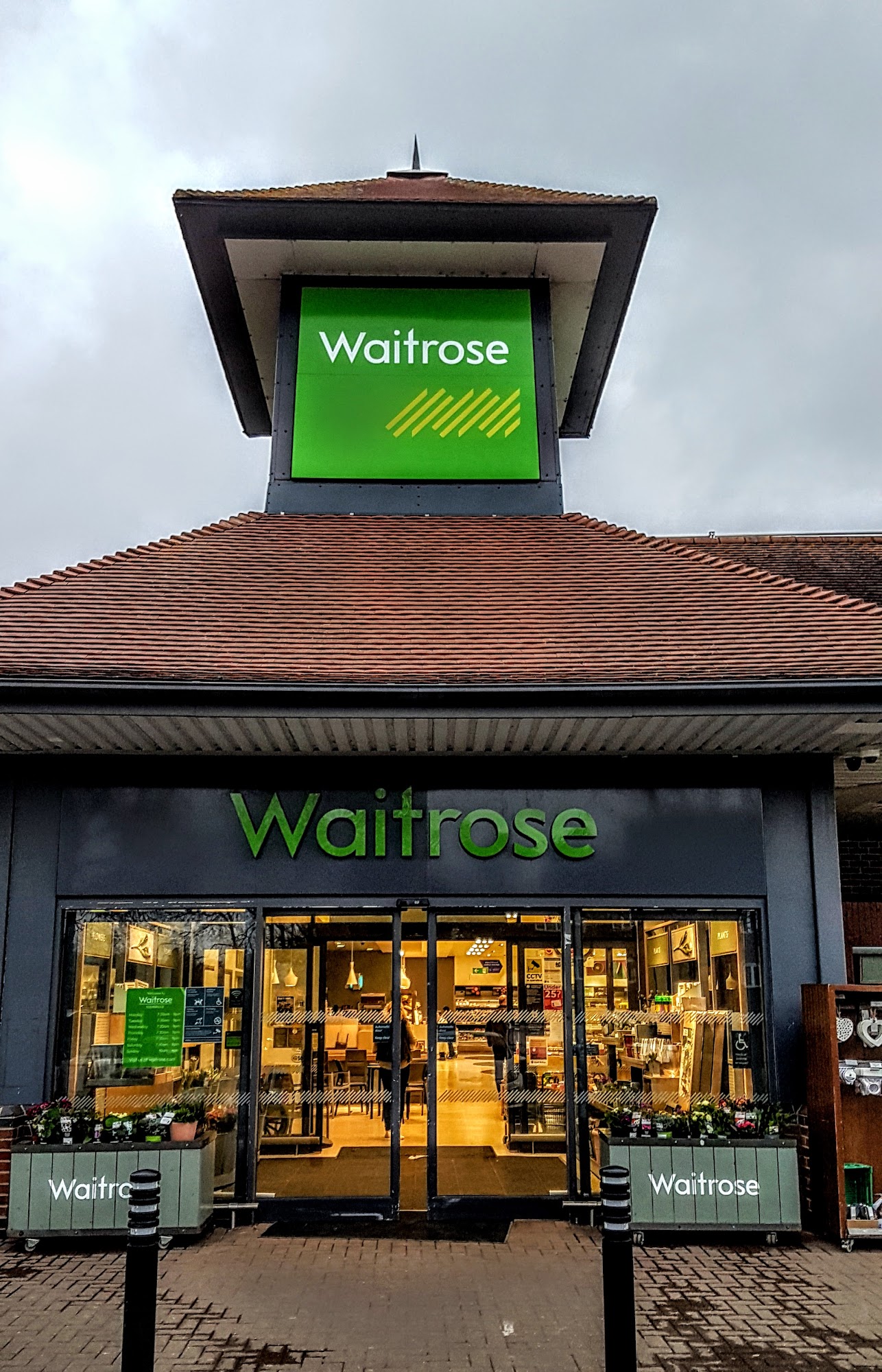 Waitrose & Partners Edenbridge