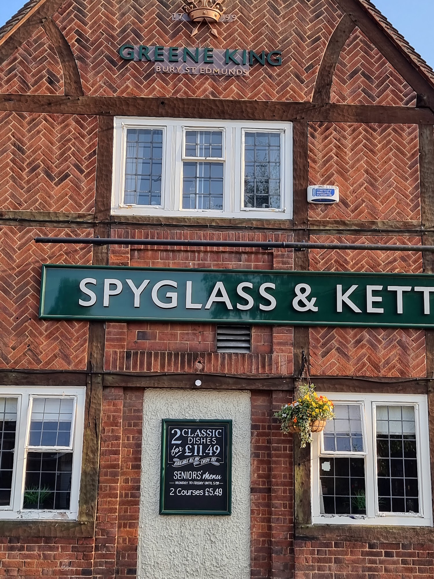 Spyglass & Kettle 2 Woodside, Gillingham