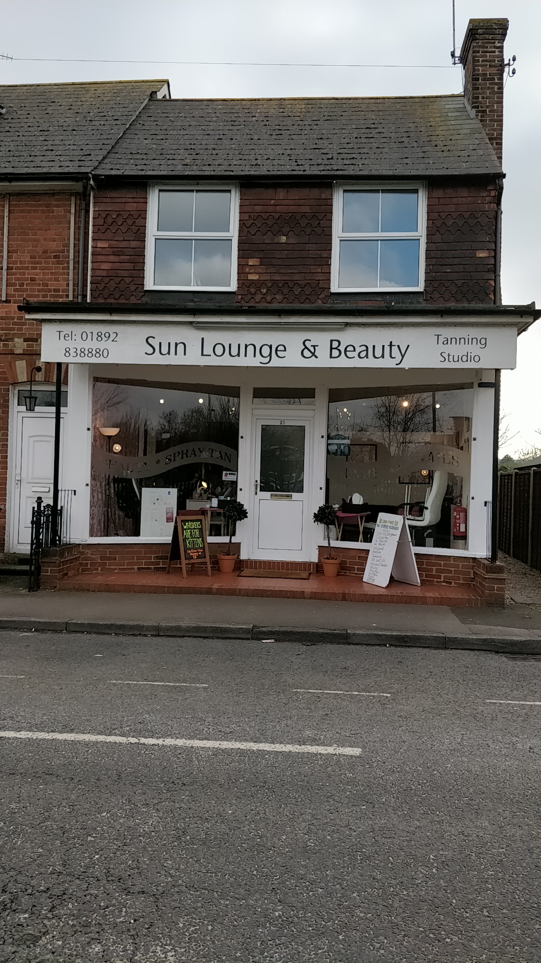 Sun Lounge & Beauty