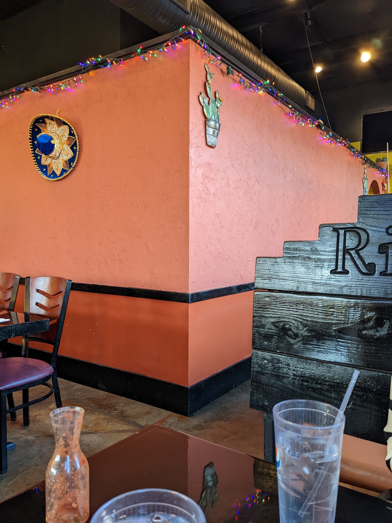 Riviera Maya Mexican Cafe
