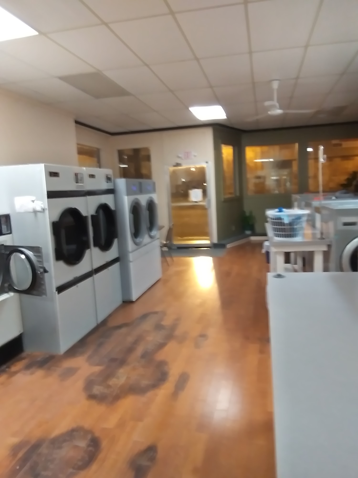 The Laundry Basket 200 S Mill St, Beloit Kansas 67420