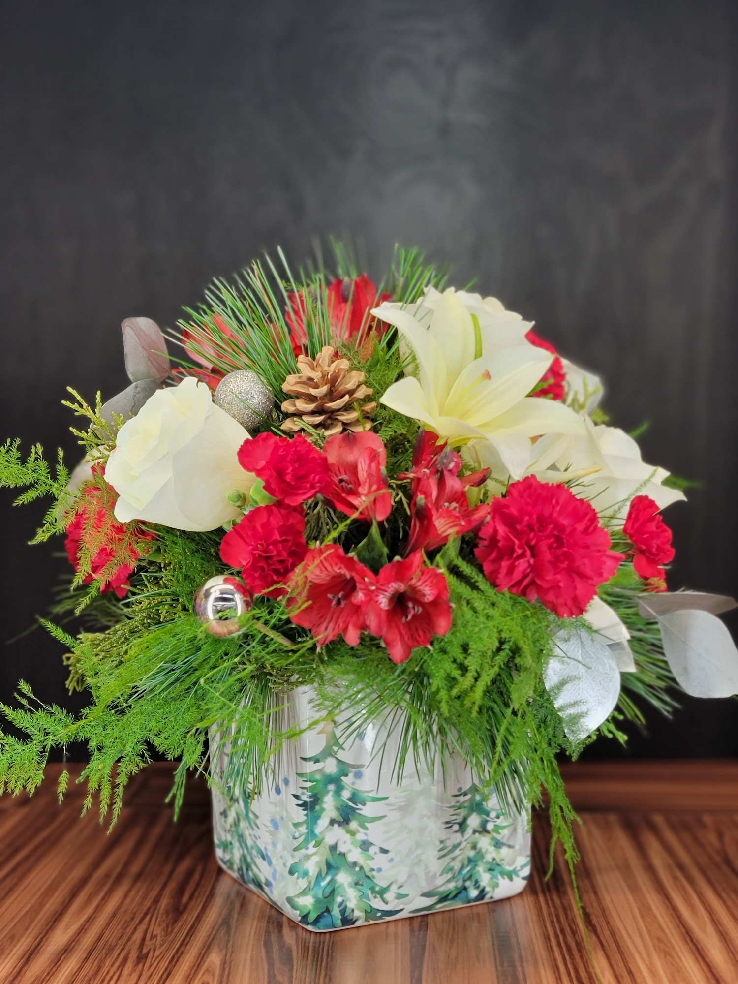 Jan-L's Floral & Gifts 809 S Elm St, Coffeyville Kansas 67337