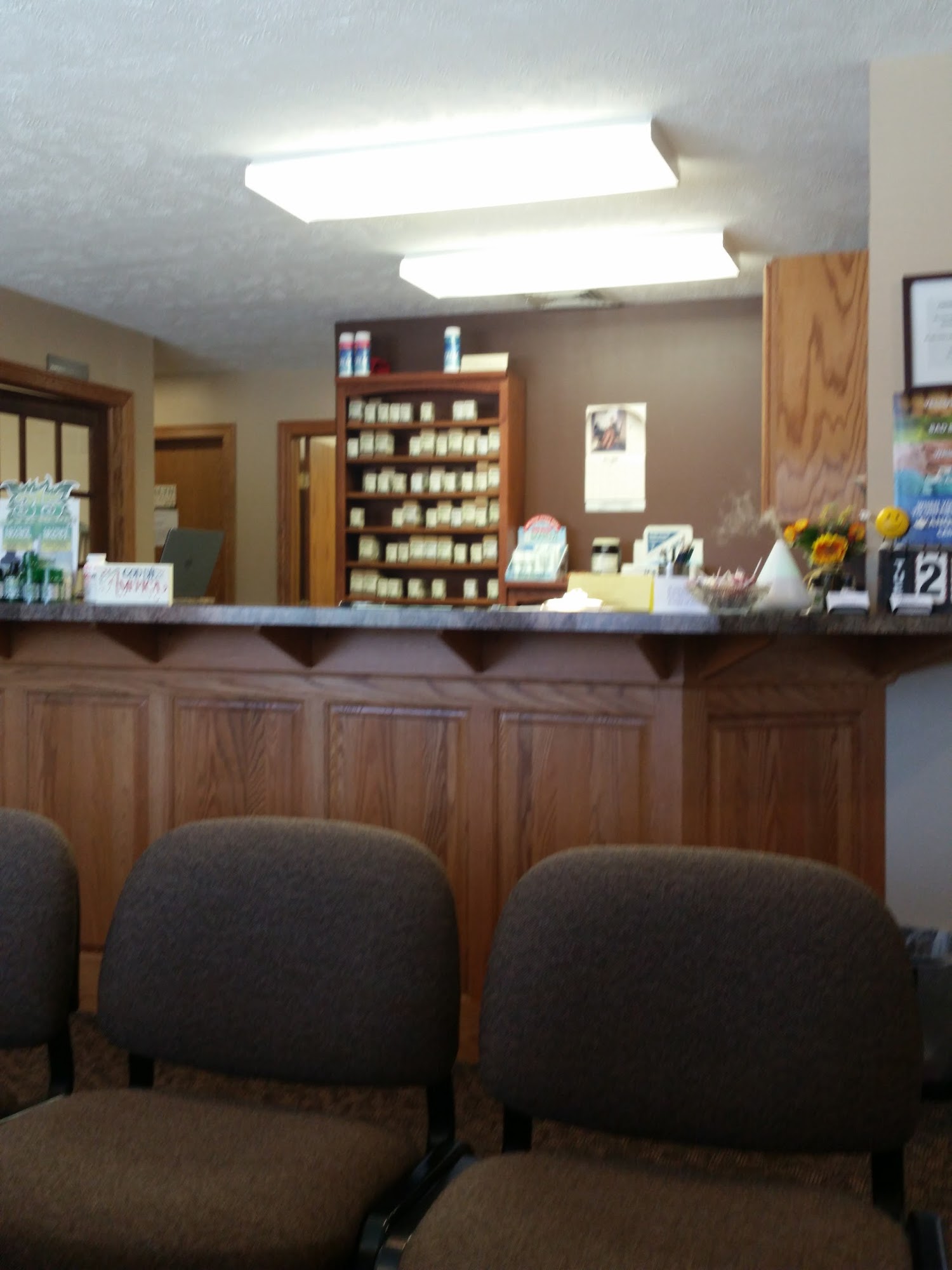 Jasperson Chiropractic Clinic 1118 N Main St, Newton Kansas 67114