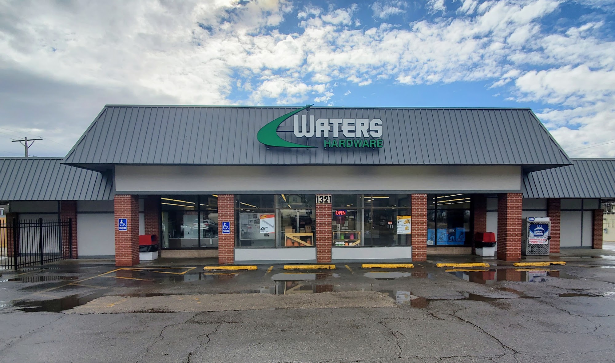 Waters Hardware (Topeka)