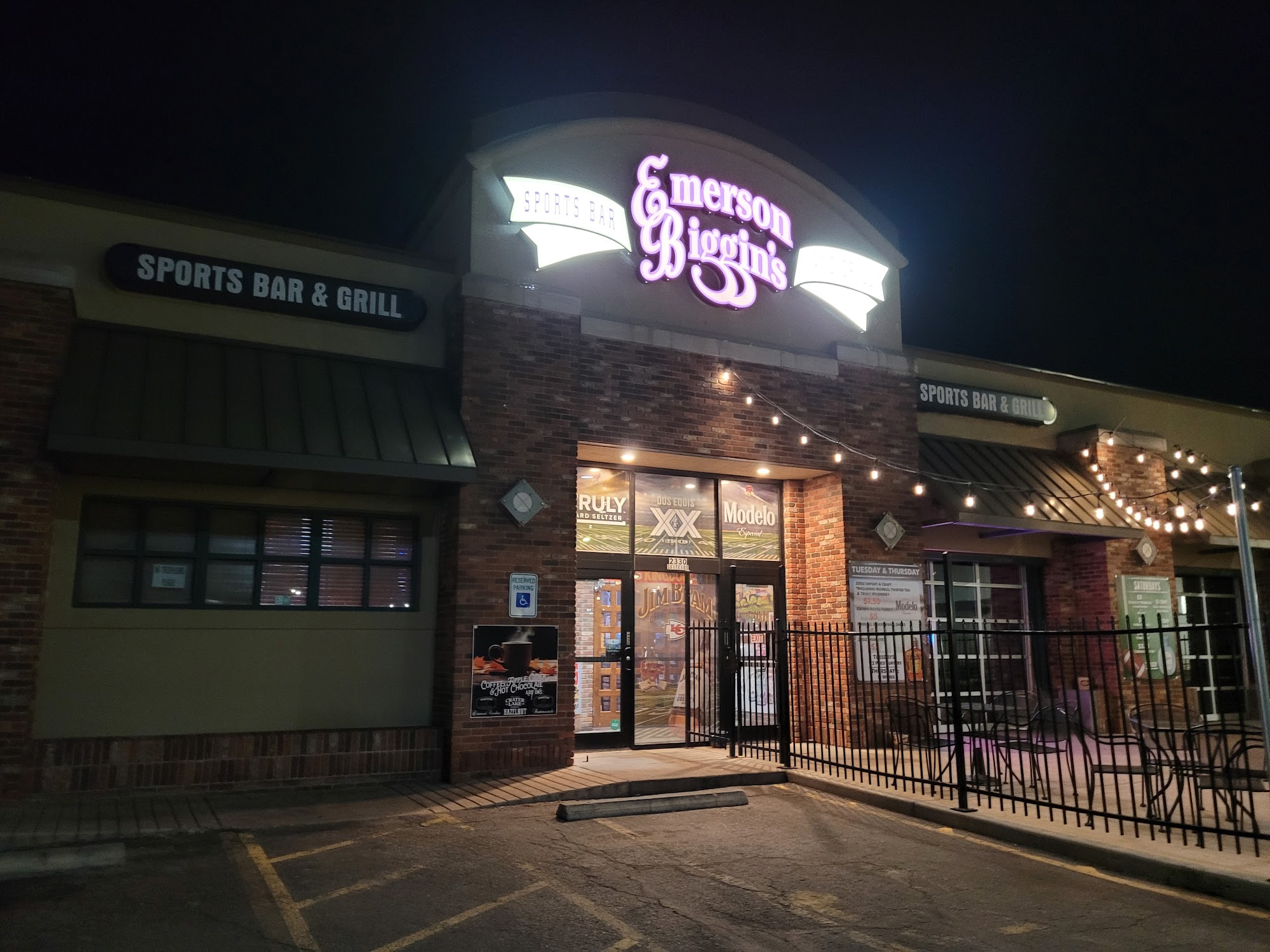 Emerson Biggin's Sports Bar & Grill