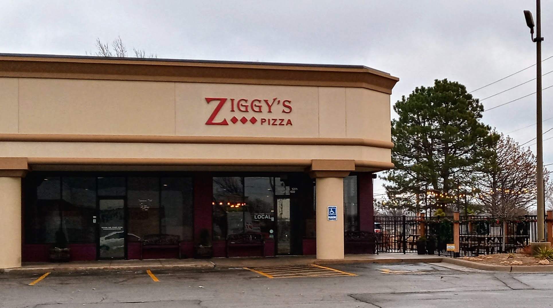 Ziggy's Pizza West