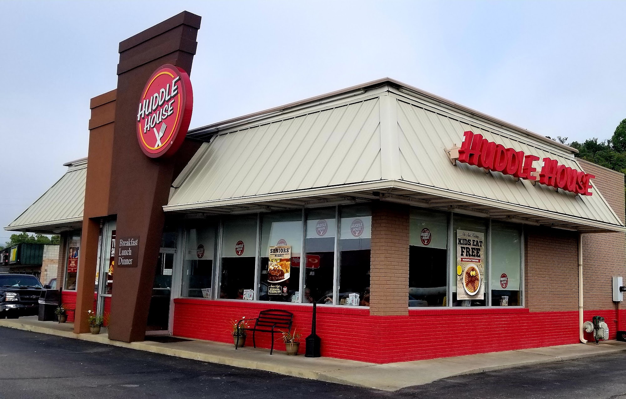 Huddle House