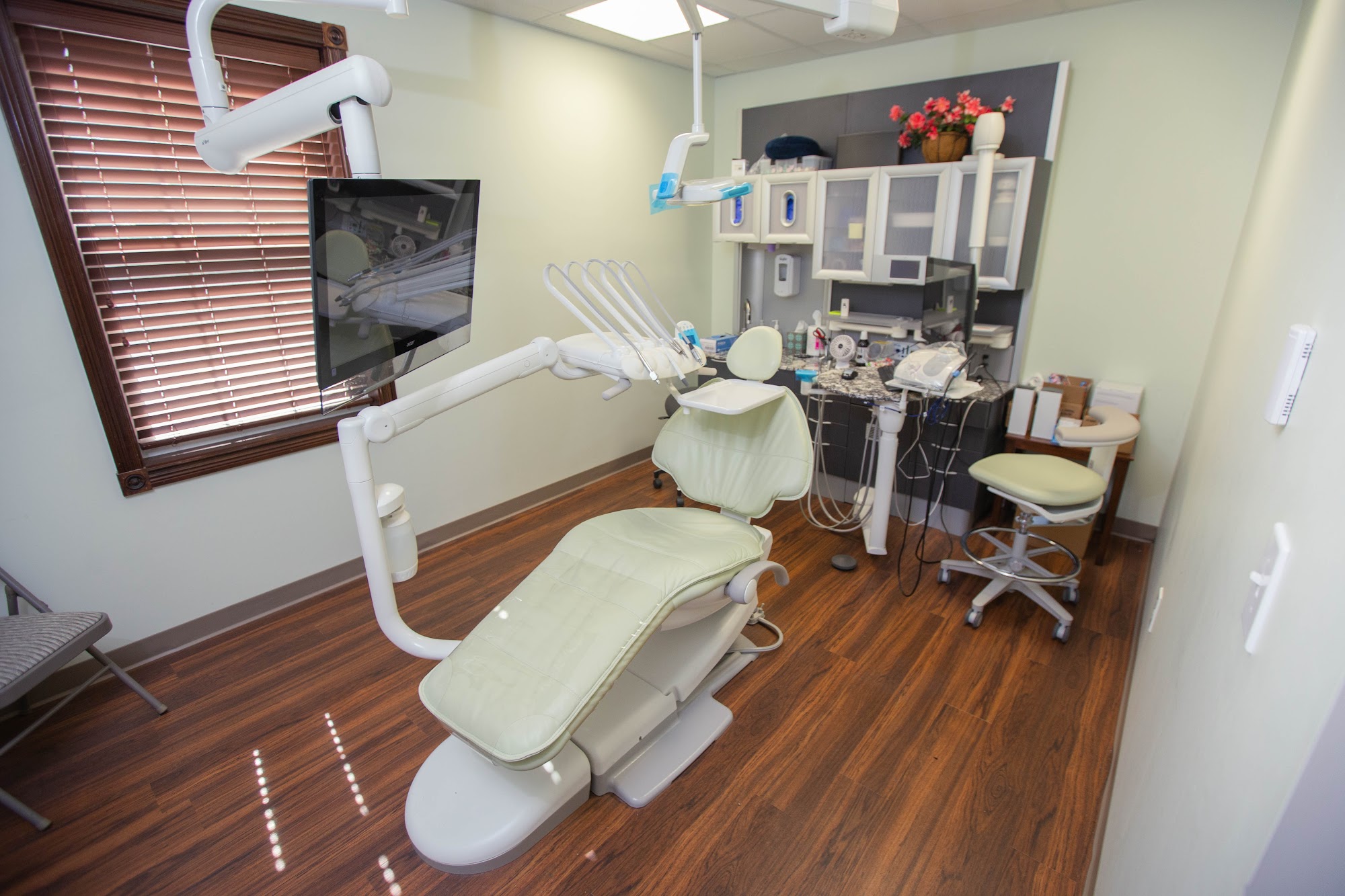 Independence Family Dentistry 5302 Madison Pike, Independence Kentucky 41051