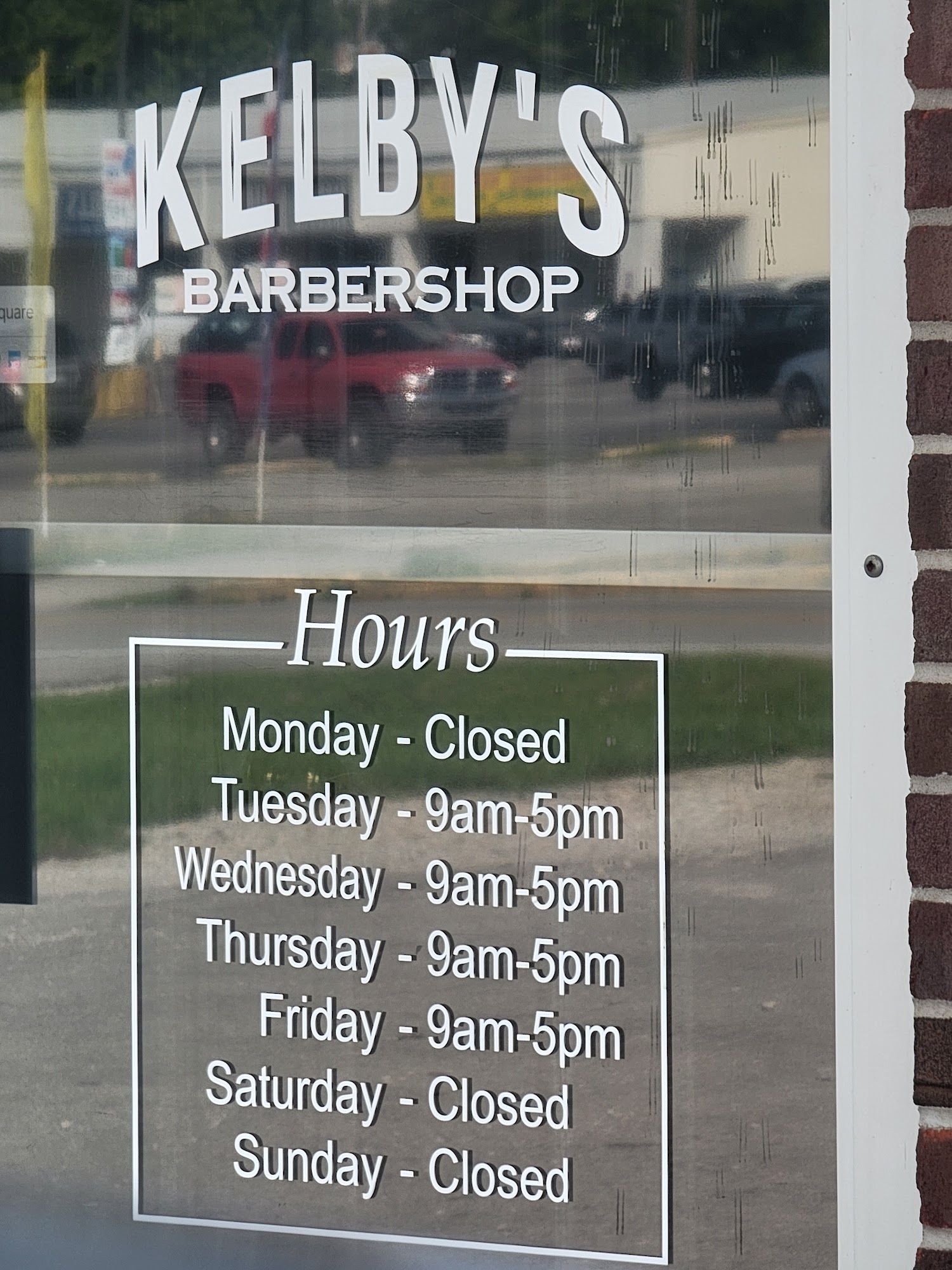 Kelby's Barber Shop 1501-B Richmond Rd, Irvine Kentucky 40336