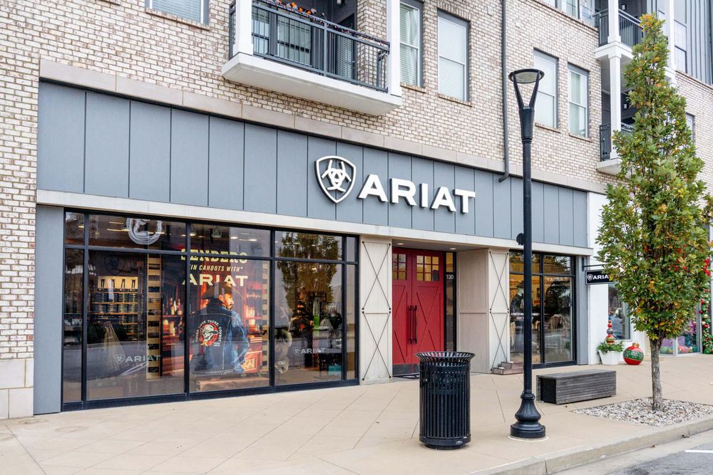 Ariat Brand Shop - Lexington