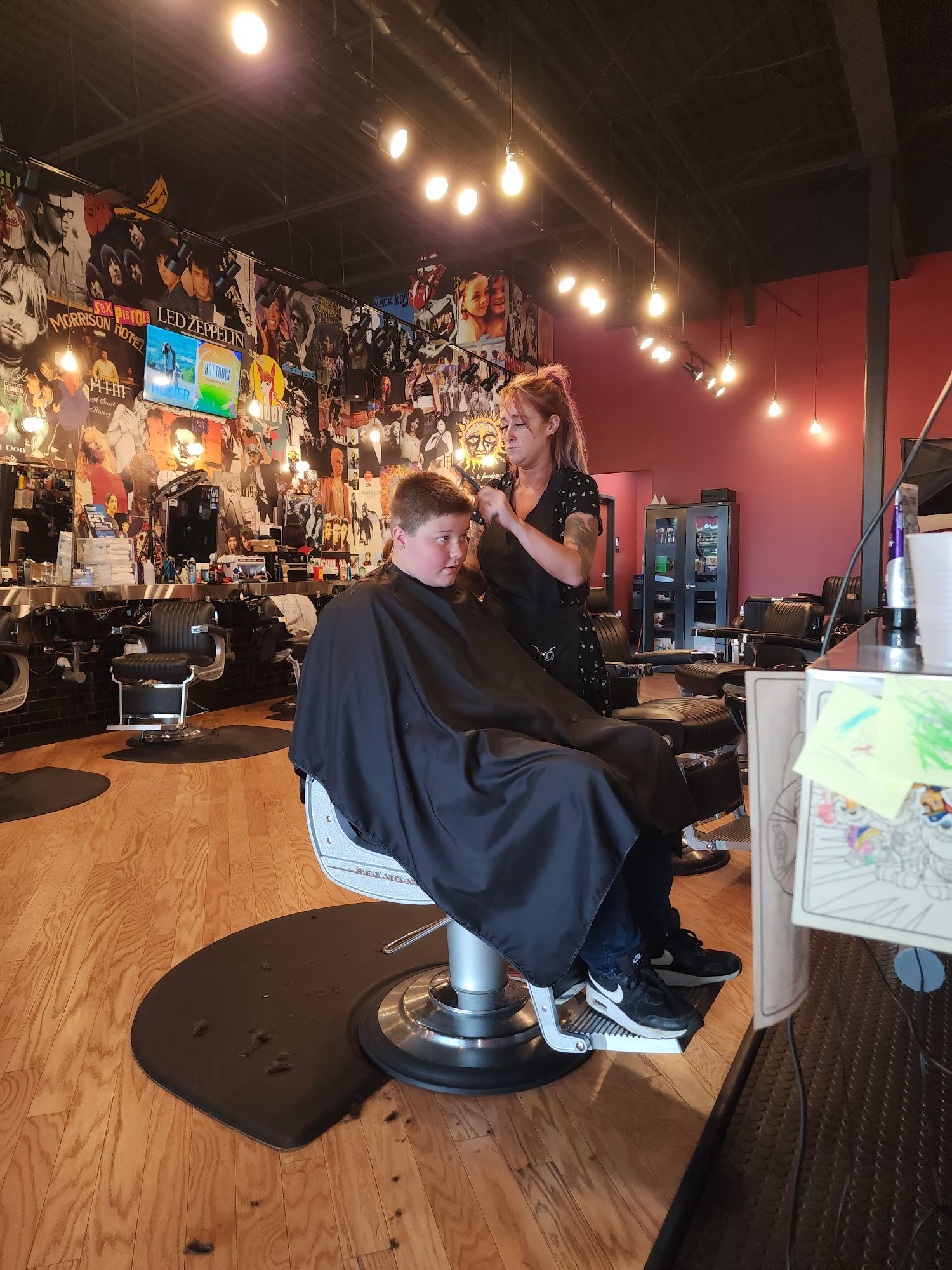 FLOYD'S 99 2901 Richmond Road UNIT 120, Lexington KY 40509