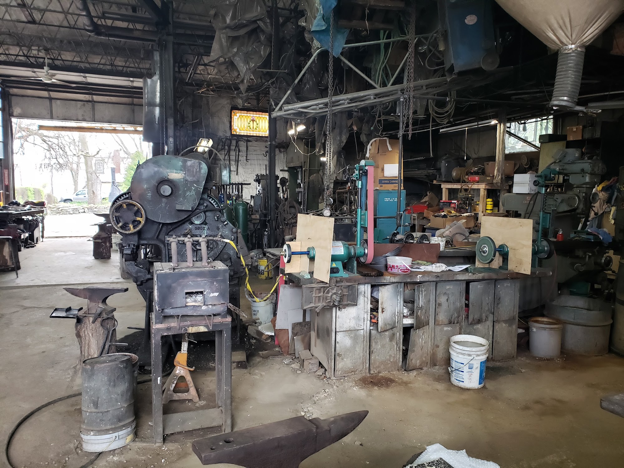 Kaviar Forge & Gallery