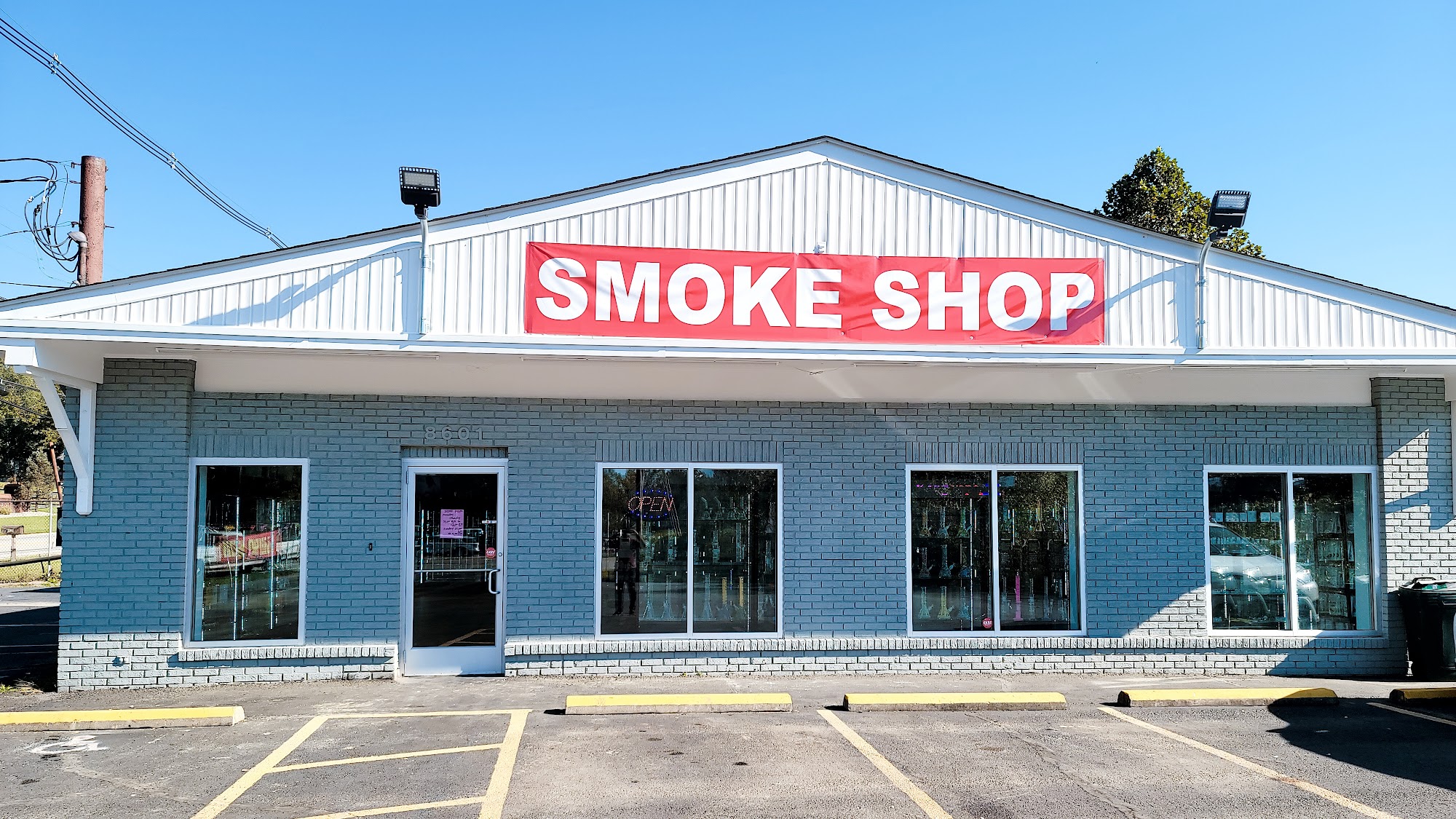 S k Smoke Shop