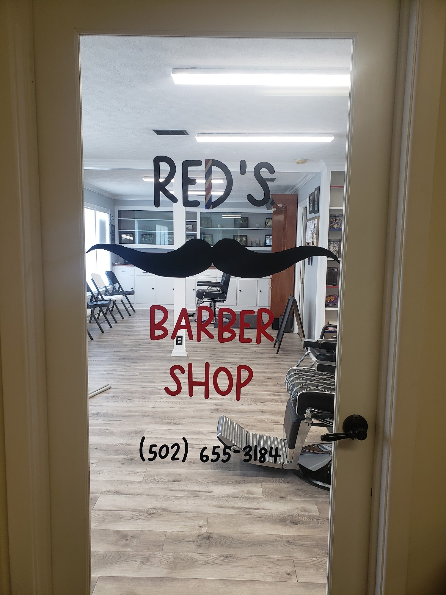 Red's Barber Shop 101 Buck Creek Rd Suite 6, Simpsonville Kentucky 40067