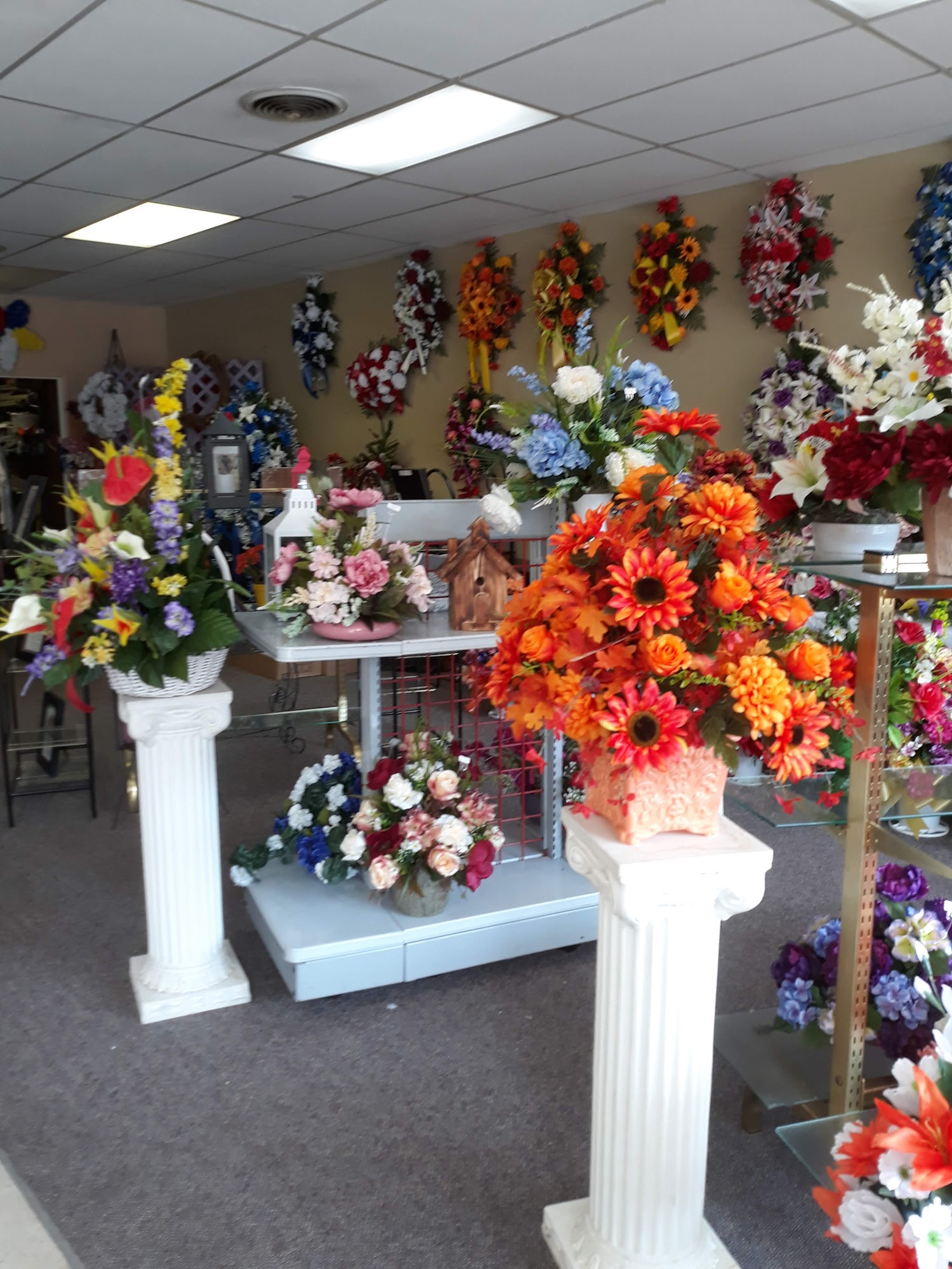The Flower Boutique 402 W Sycamore St, Williamsburg Kentucky 40769