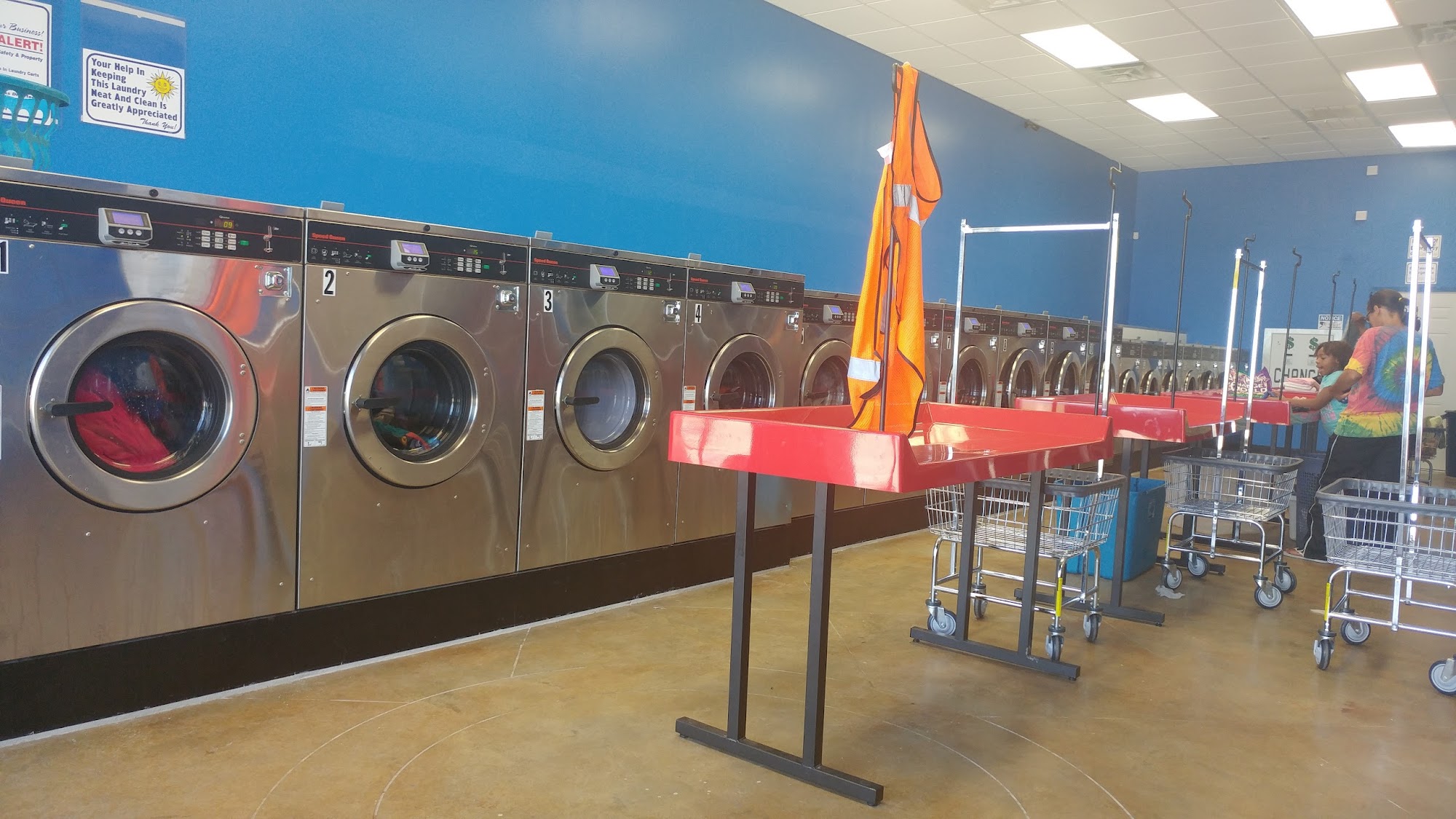 Gardere Coin Laundry
