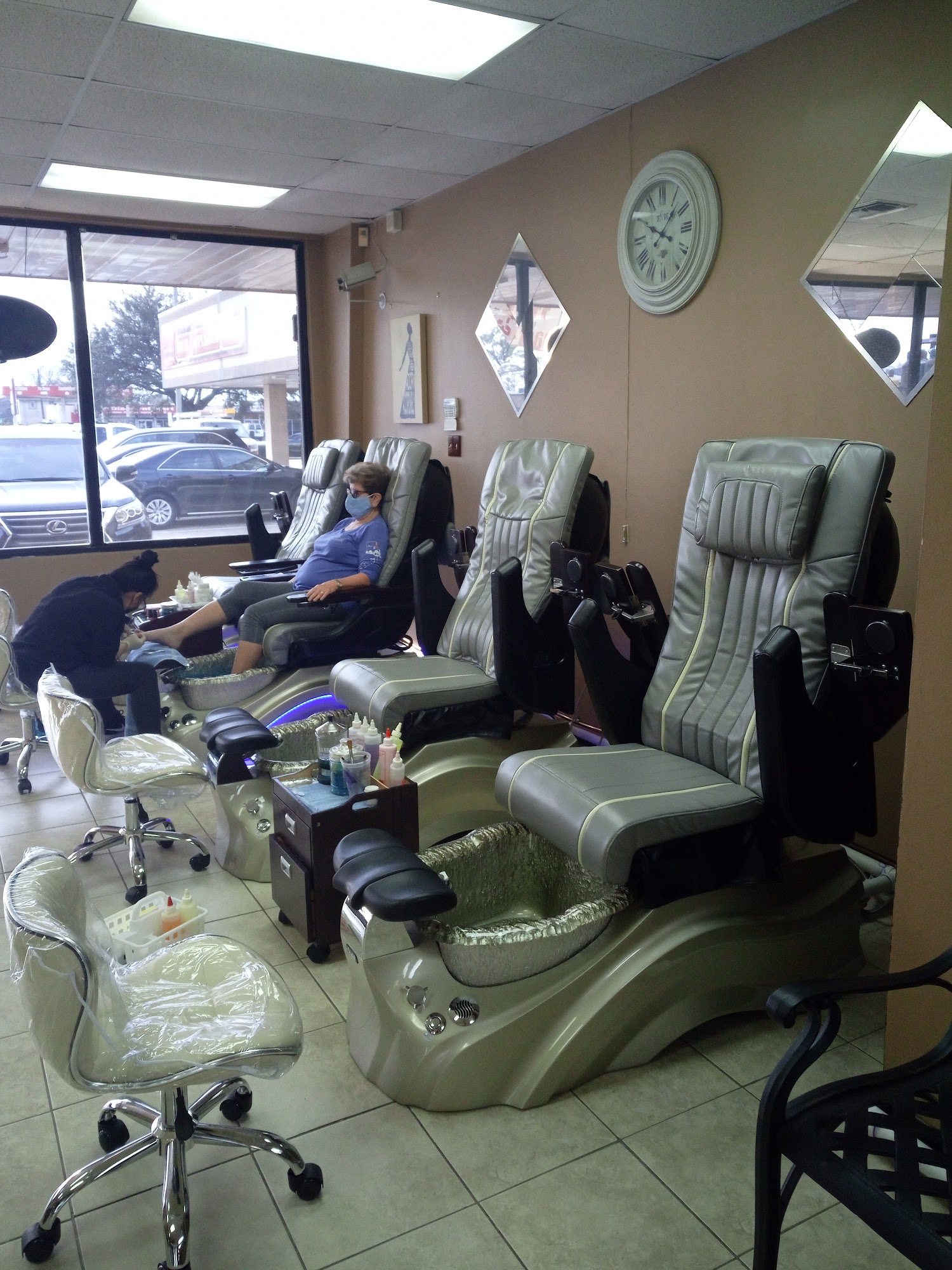 Bravo Nail Spa