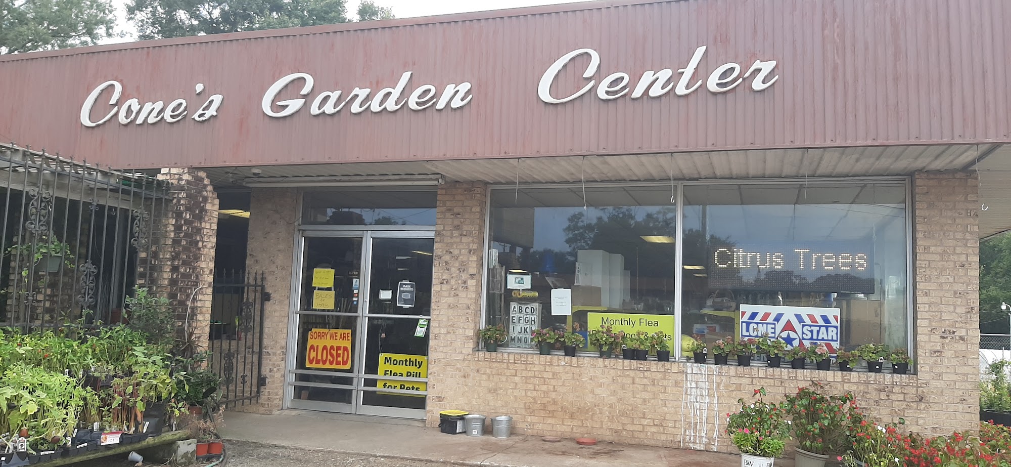 Cone's Farm & Garden Mart Inc. 221 E Union St, Minden Louisiana 71055