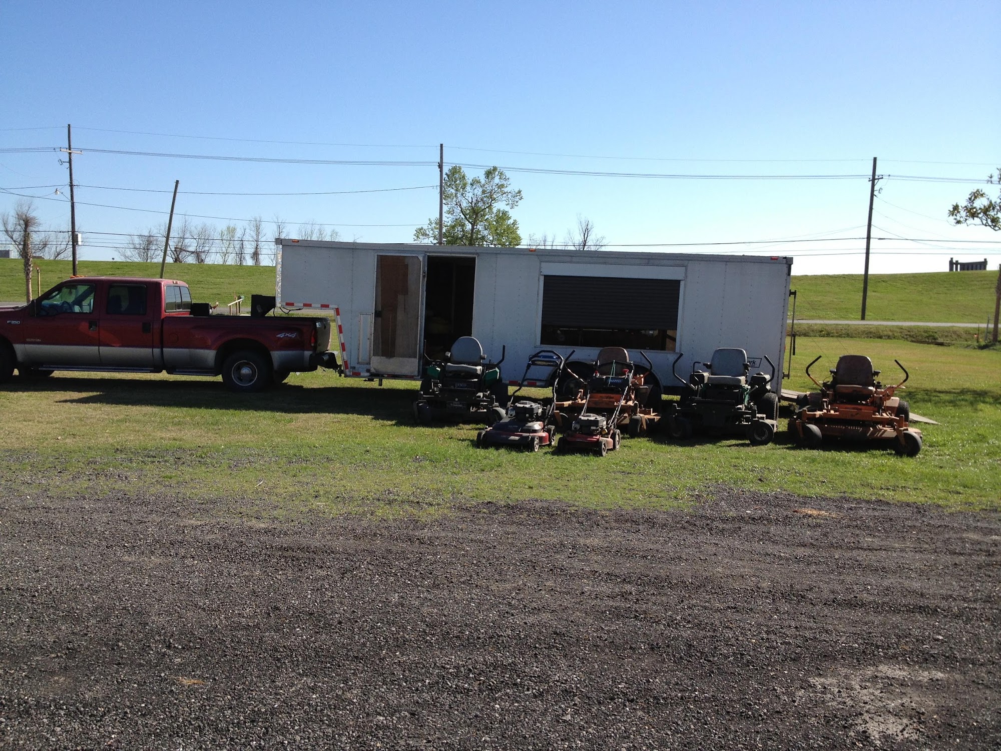 Green Way Grounds Maintenance 12250 River Rd, St Rose Louisiana 70087