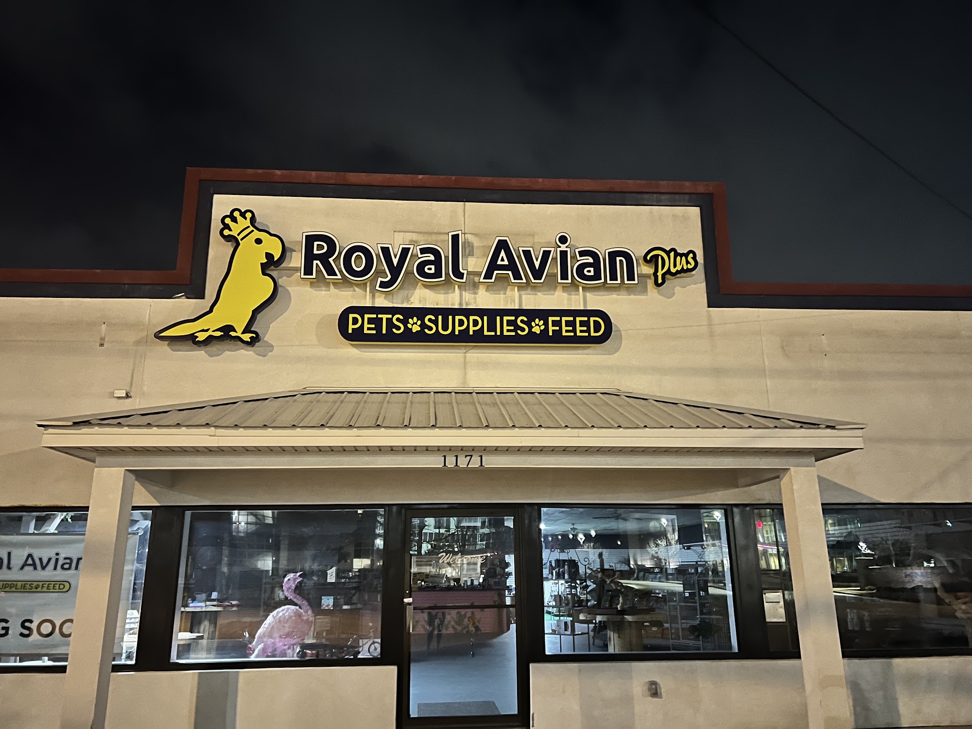 ROYAL AVIAN PLUS