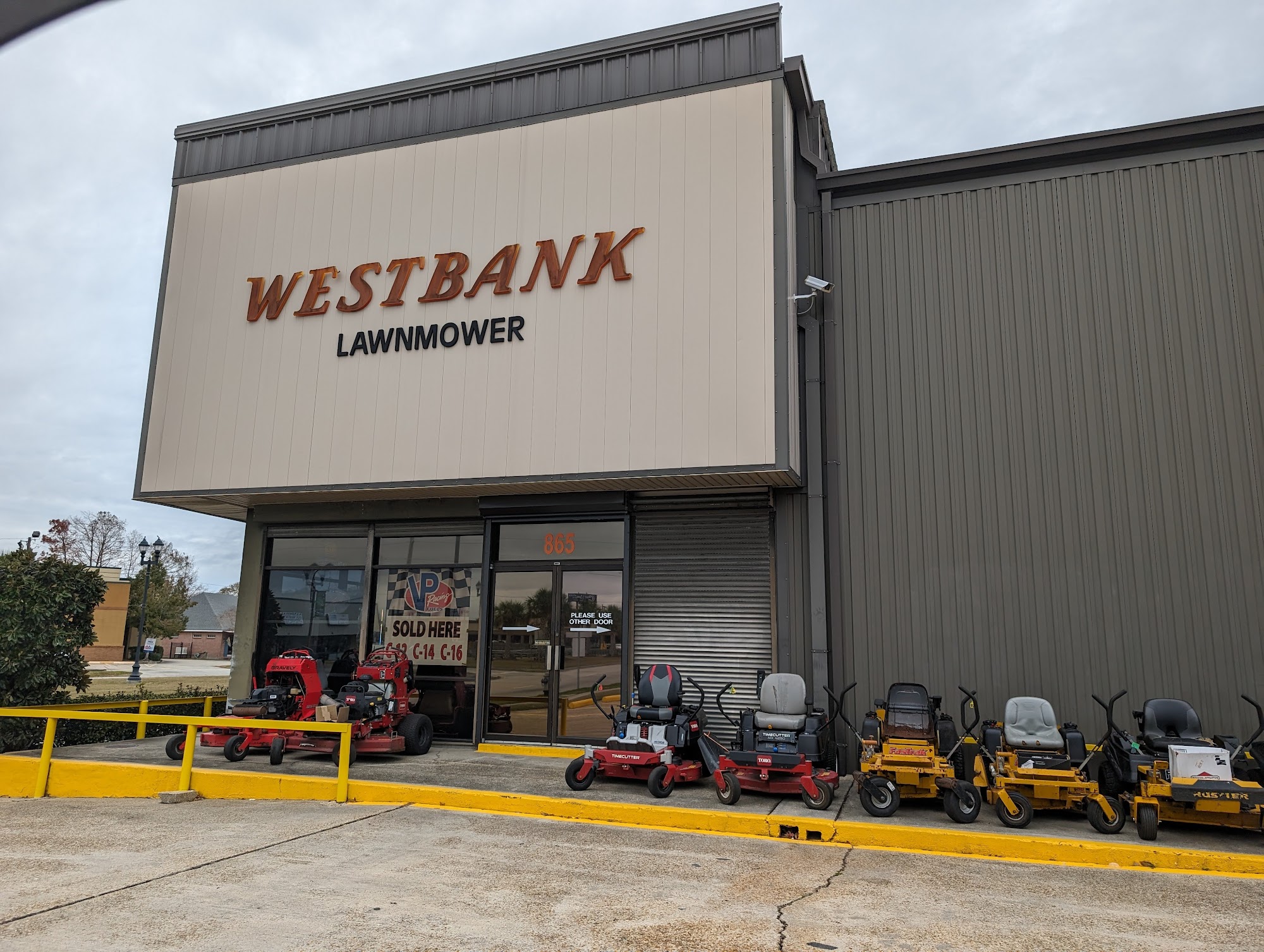 Westbank Lawnmower, LLC