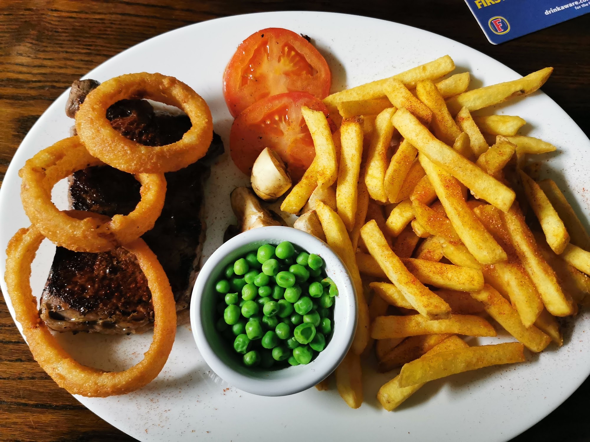 Riverside Bar & Restaurant 16 Bridge Rd, Sutton Bridge, Spalding