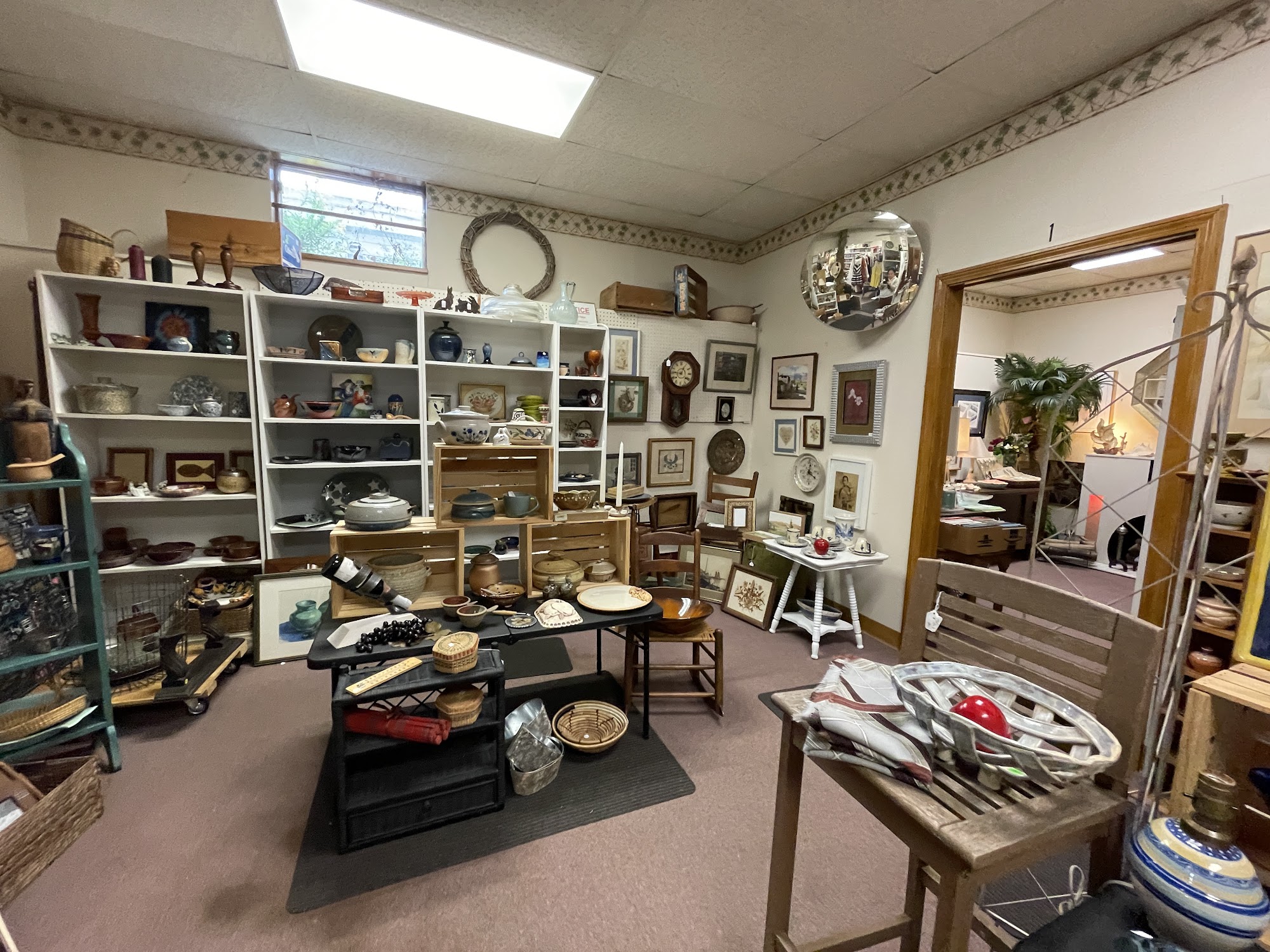 Madeline's Antiques & Collectibles