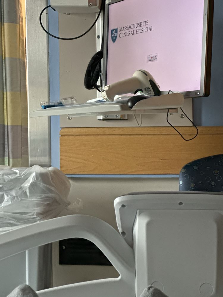 MASSACHUSETTS GENERAL HOSPITAL - Boston MA - Hours, Directions, Reviews ...