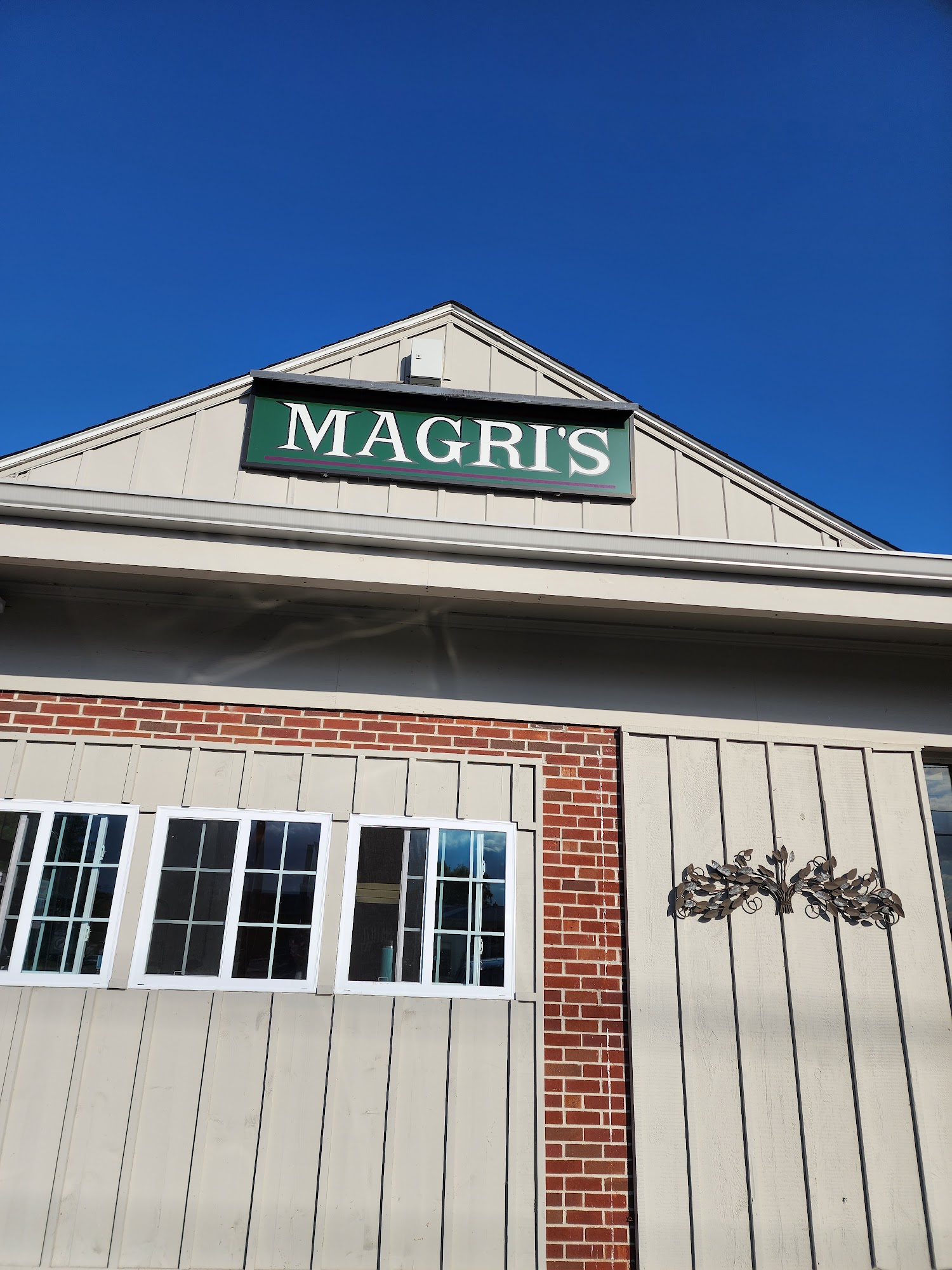 Magri's Market & Deli