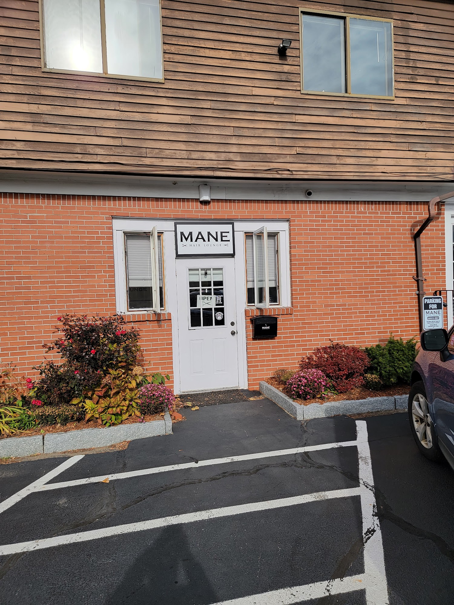 MANE Hair Lounge