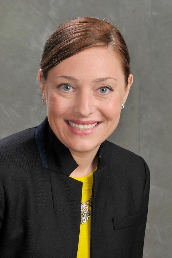 Edward Jones - Financial Advisor: Christine K Pelletier, AAMS™