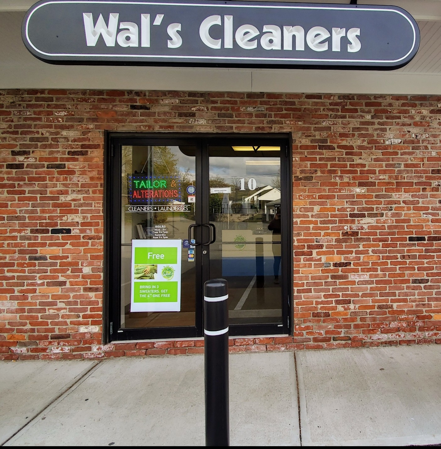Wal's Cleaners - Lynnfield, MA