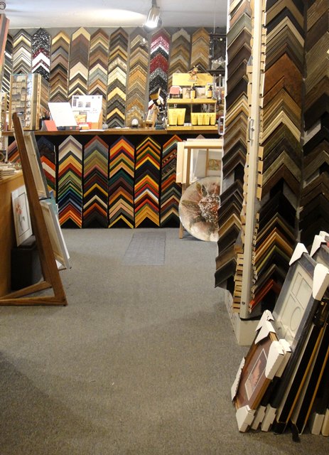 Post Road Art Center: Picture Framing & More